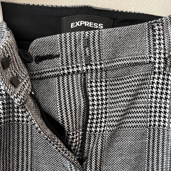 Express checkered pants with red stripe - Picture 3 of 5